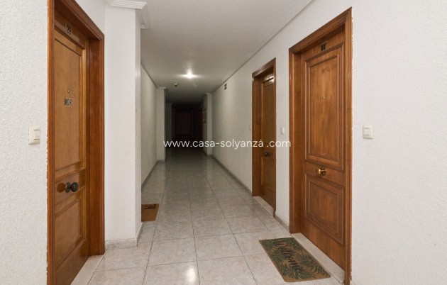 Resale - Apartment / flat - Alicante City - Parque de las Naciones