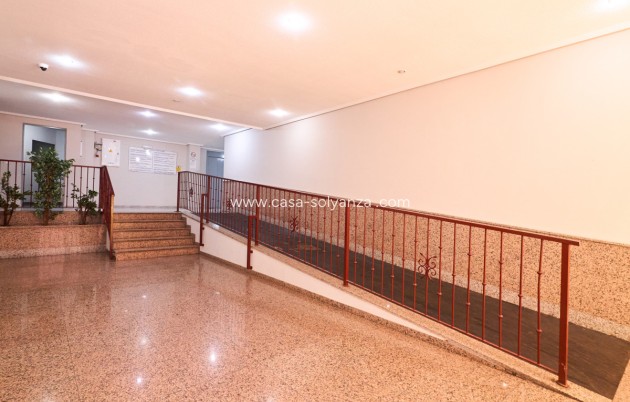 Resale - Apartment / flat - Alicante City - Parque de las Naciones