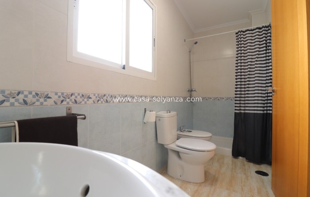 Resale - Apartment / flat - Almoradí - Almoradí Centro