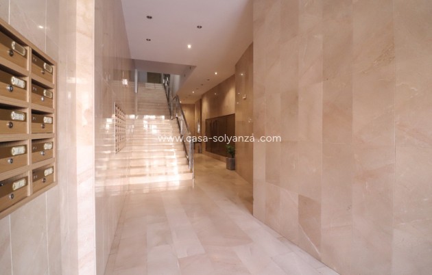 Resale - Apartment / flat - Almoradí - Almoradí Centro