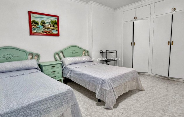 Resale - Apartment / flat - Torrevieja - Playa de los Locos