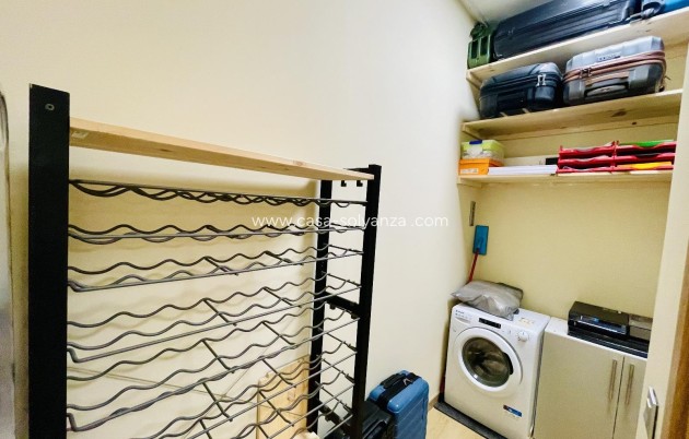 Resale - Commercial - Torrevieja - Center