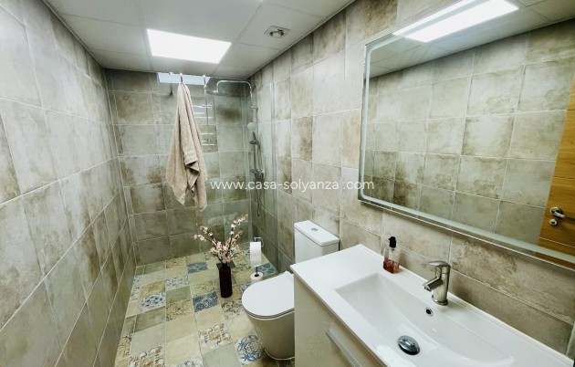 Resale - Commercial - Torrevieja - Center