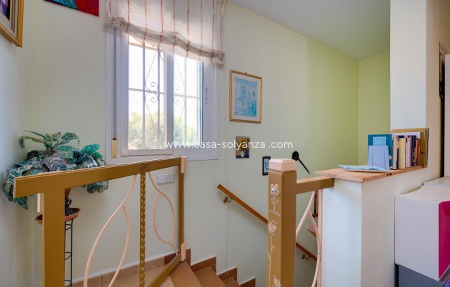 Resale - Villa - Torrevieja - Aguas nuevas