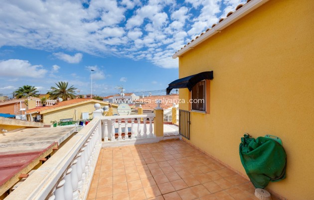 Resale - Villa - Torrevieja - Aguas nuevas