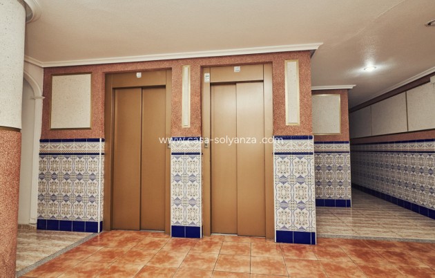 Herverkoop - Appartement / flat - Torrevieja - La Mata