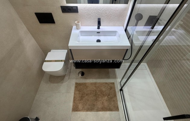 Resale - Apartment / flat - Los Alcázares - Los Alcazares Centro