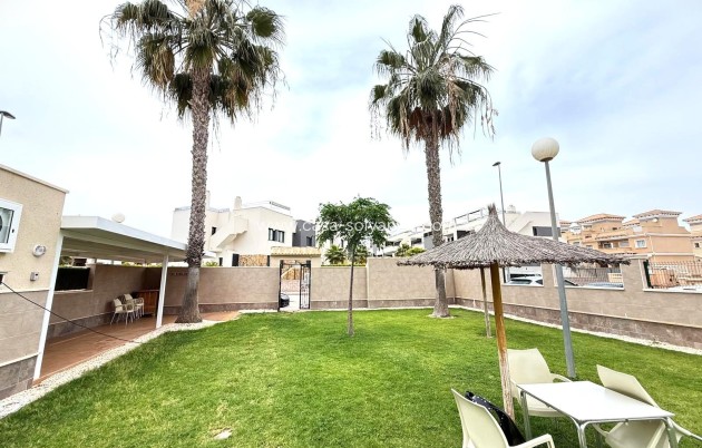 Revente - Villa - Orihuela Costa - Villamartín
