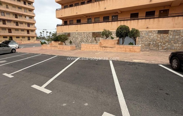 Resale - Apartment / flat - Torrevieja - Cabo cervera