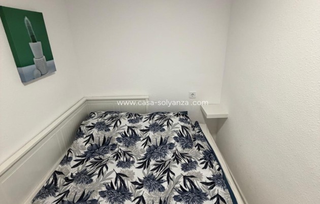 Resale - Apartment / flat - Torrevieja - Cabo cervera