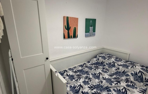 Resale - Apartment / flat - Torrevieja - Cabo cervera