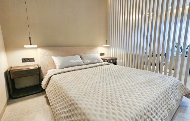Resale - Apartment / flat - Torrevieja - Playa de los Locos