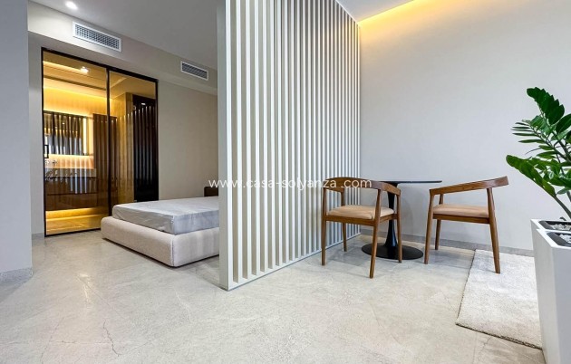 Resale - Apartment / flat - Torrevieja - Playa de los Locos