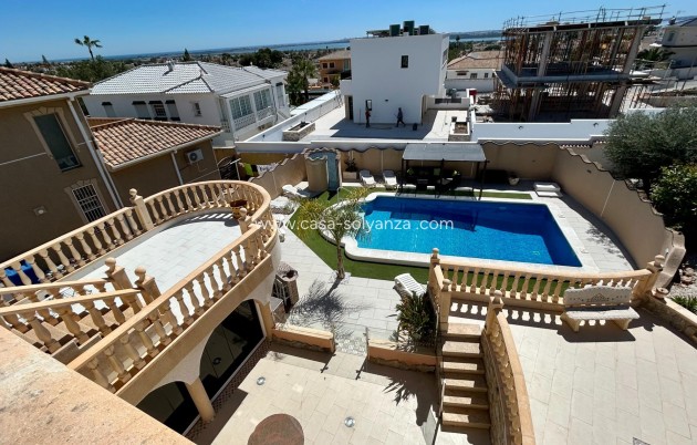 Herverkoop - Villa - Ciudad Quesada