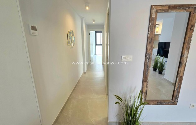 Resale - Apartment / flat - Torrevieja - Playa del Cura