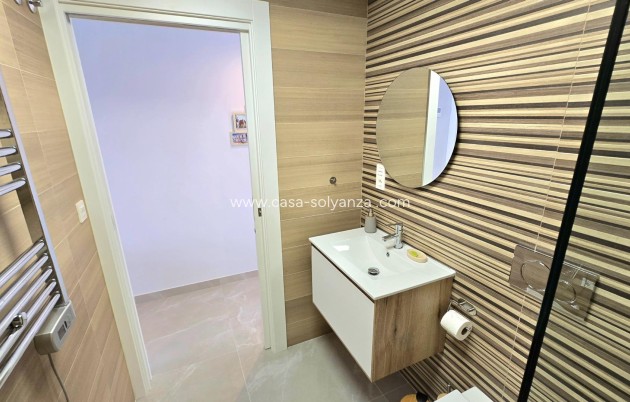 Resale - Apartment / flat - Torrevieja - Playa del Cura