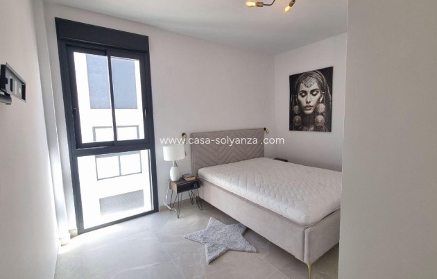 Resale - Apartment / flat - Torrevieja - Playa del Cura