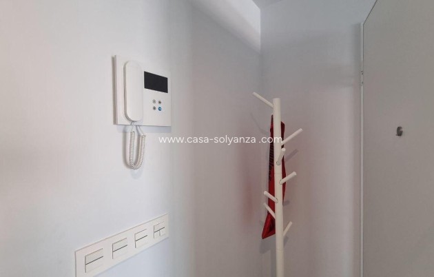 Resale - Apartment / flat - Torrevieja - Playa del Cura