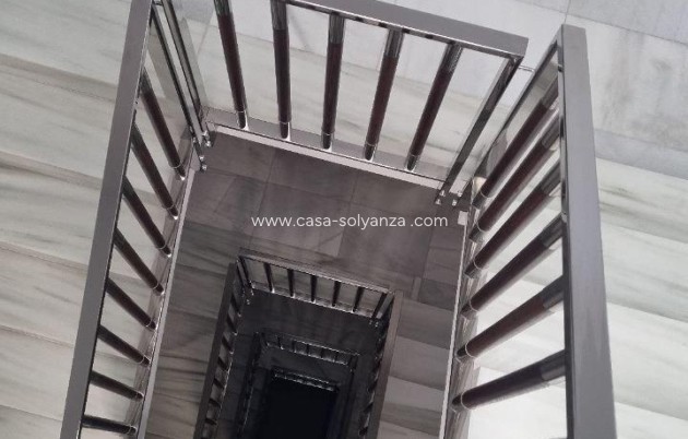 Resale - Apartment / flat - Torrevieja - Playa del Cura