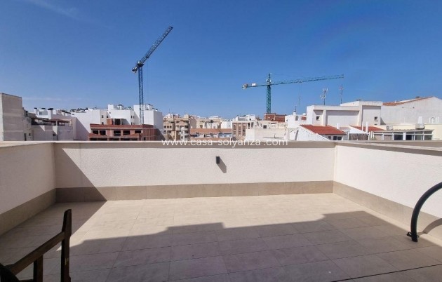 Resale - Apartment / flat - Torrevieja - Playa del Cura