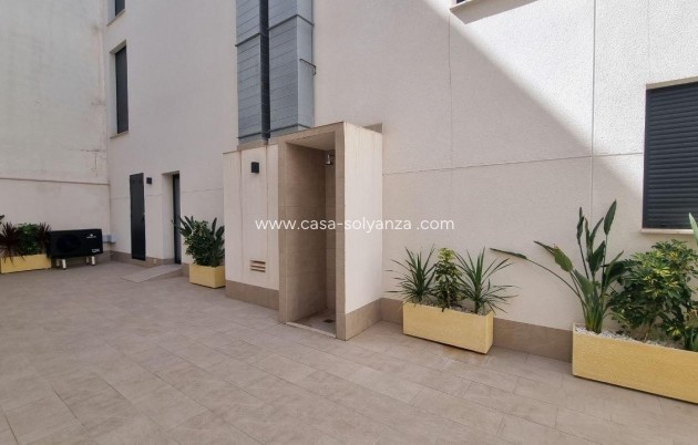 Resale - Apartment / flat - Torrevieja - Playa del Cura