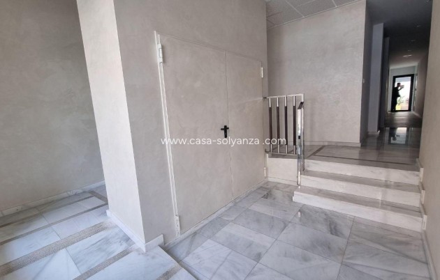 Resale - Apartment / flat - Torrevieja - Playa del Cura