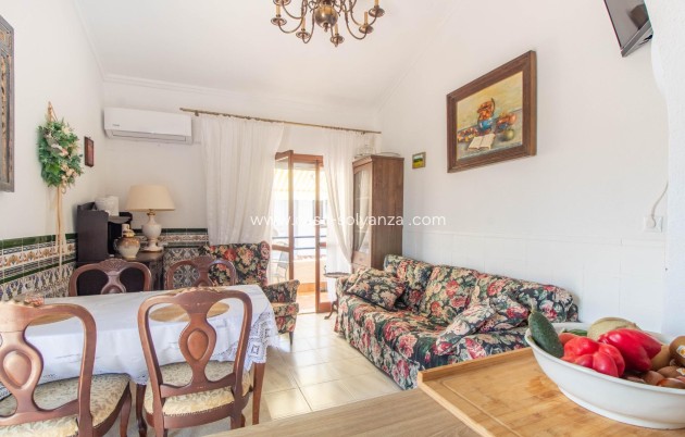 Resale - Bungalow - Torrevieja - Los Frutales