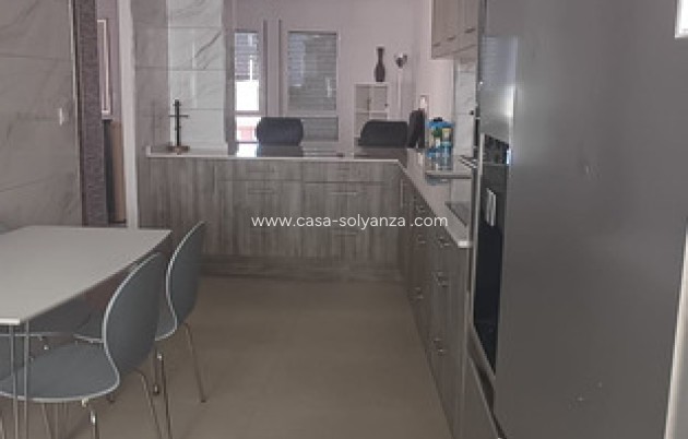 Herverkoop - Apartament - Algorfa - 0