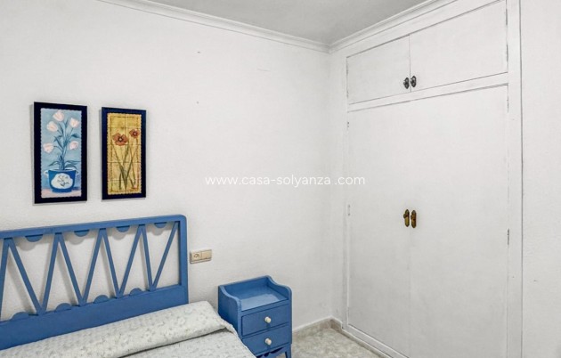 Resale - Apartment / flat - Torrevieja - Playa de los Locos