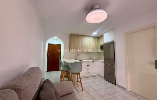 Resale - Apartment / flat - Torrevieja - Playa del Cura