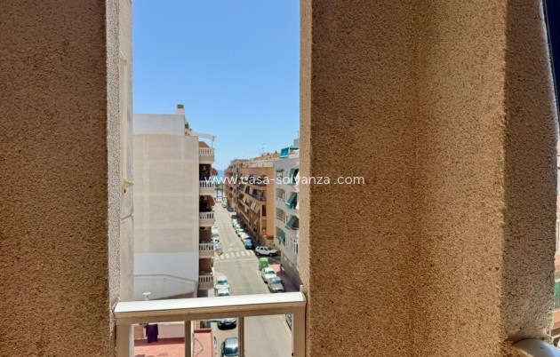 Resale - Apartment / flat - Torrevieja - Playa del Cura