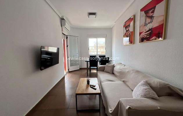 Resale - Apartment / flat - Torrevieja - Center