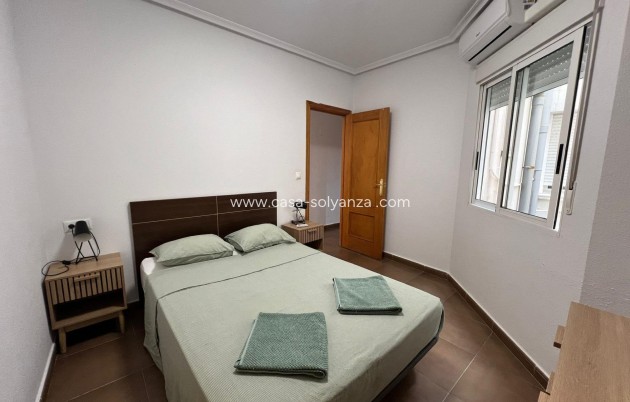 Resale - Apartment / flat - Torrevieja - Center