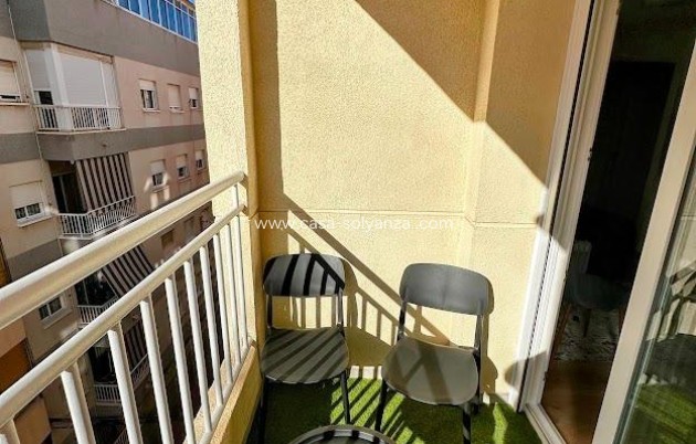 Wiederverkauf - Wohnung - Torrevieja - Center