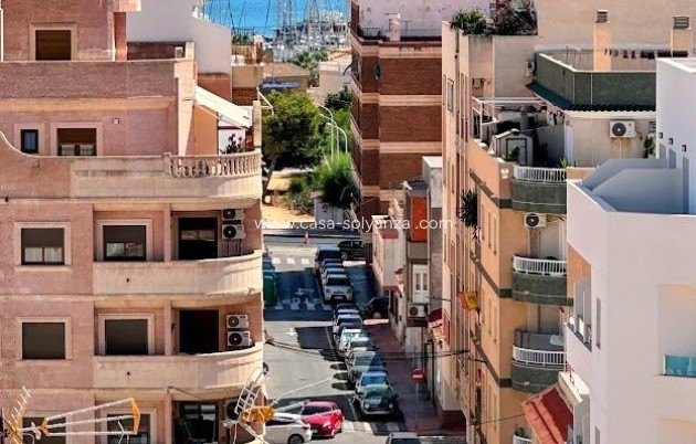 Wiederverkauf - Wohnung - Torrevieja - Center