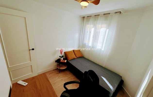 Wiederverkauf - Wohnung - Torrevieja - Center