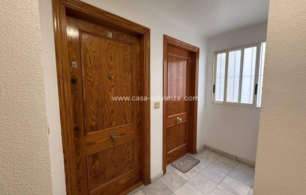 Wiederverkauf - Wohnung - Torrevieja - Center