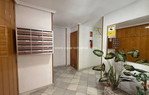 Wiederverkauf - Wohnung - Torrevieja - Center