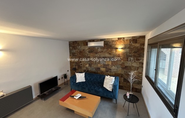 Resale - Villa - La Nucía - Costa Blanca