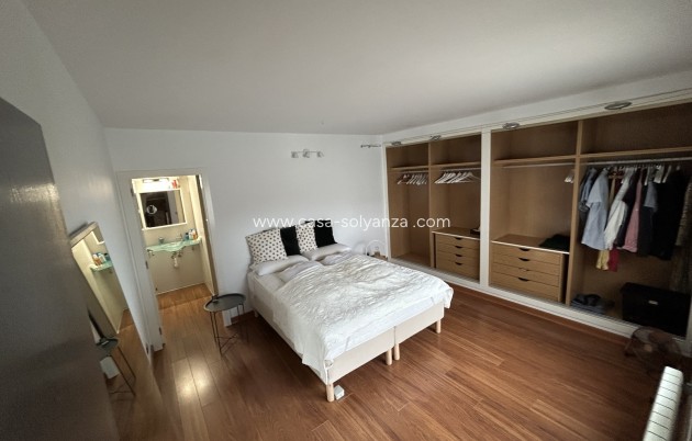 Resale - Villa - La Nucía - Costa Blanca