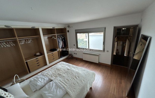 Resale - Villa - La Nucía - Costa Blanca