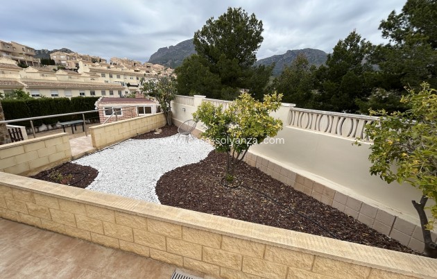 Resale - Villa - La Nucía - Costa Blanca