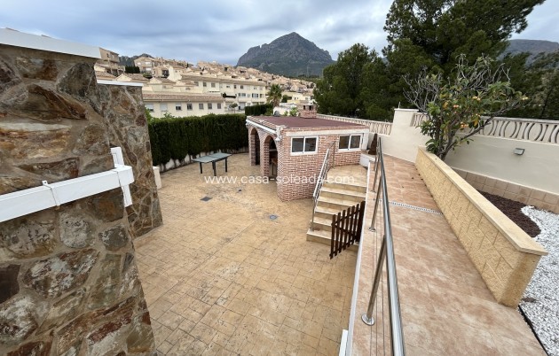 Resale - Villa - La Nucía - Costa Blanca