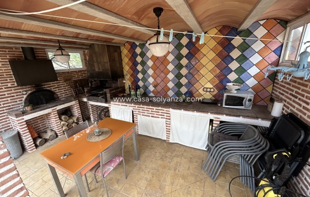 Resale - Villa - La Nucía - Costa Blanca