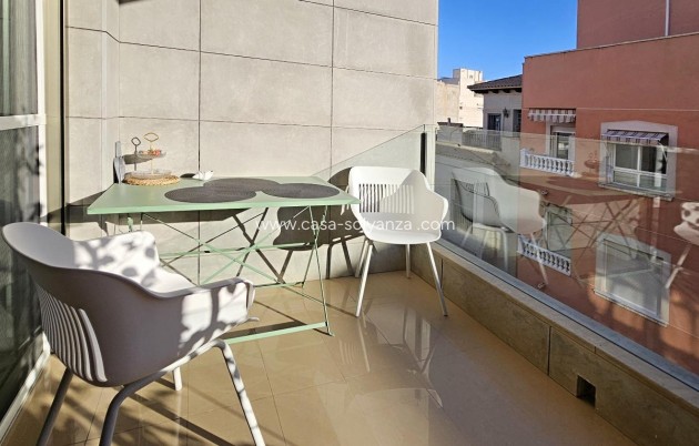 Resale - Apartment / flat - Torrevieja - Estacion Autobuses
