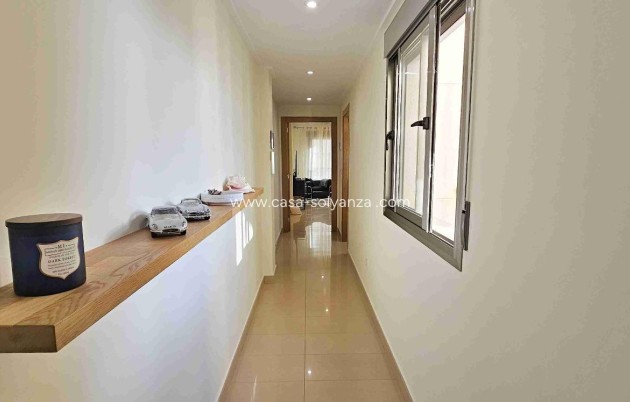 Resale - Apartment / flat - Torrevieja - Estacion Autobuses