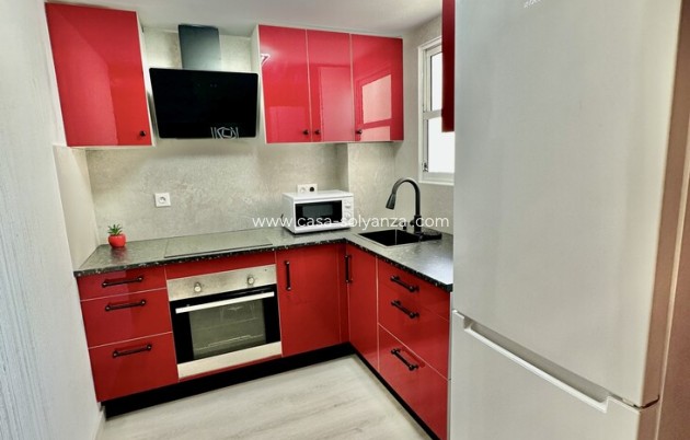 Herverkoop - Appartement / flat - Torrevieja - Center