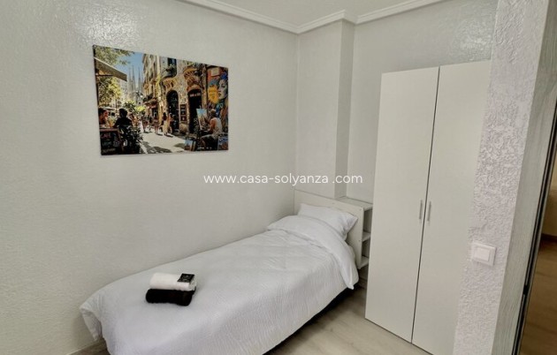 Herverkoop - Appartement / flat - Torrevieja - Center