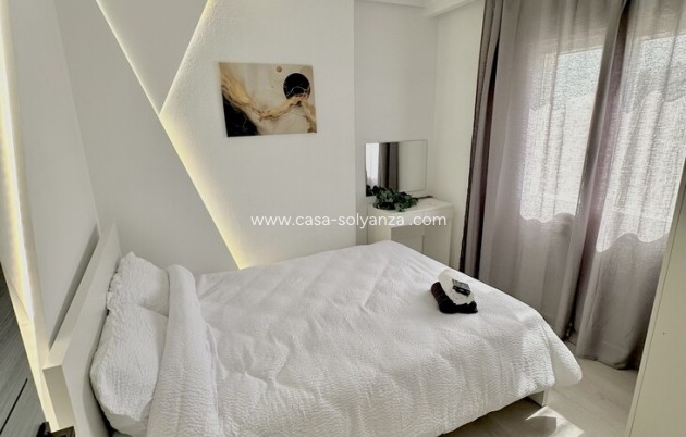 Herverkoop - Appartement / flat - Torrevieja - Center