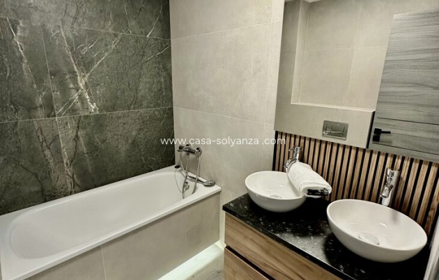 Herverkoop - Appartement / flat - Torrevieja - Center